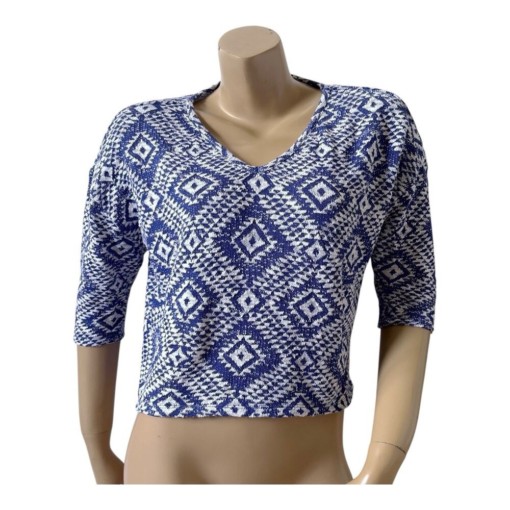 Bongo Sweater Womens Junior M Blue White Cropped V Neck Geometric 3/4 Sleeve